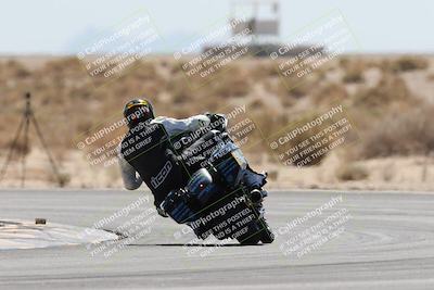 media/Apr-26-2025-BRL Bagger Racing League (Sat) [[9e270f465f]]/3-Super Street Baggers Qualifying/